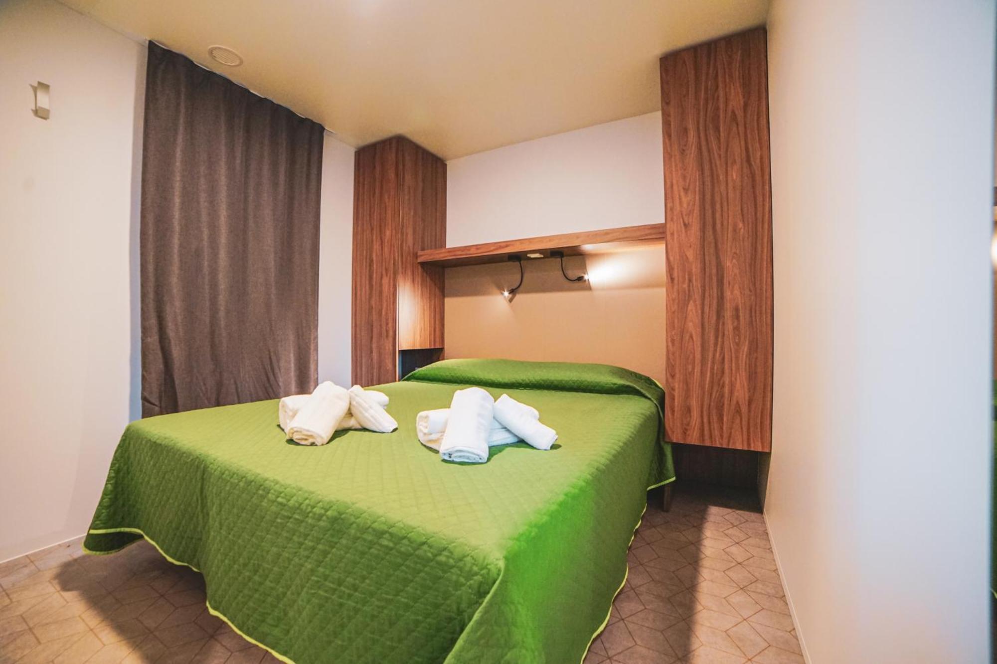 Hotel Park E Mobil Home Sottomarina Eksteriør bilde